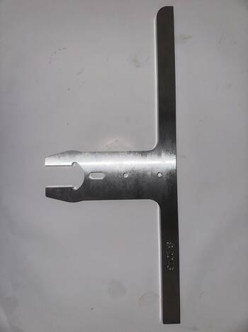 GUIDE RAIL - T CASTING FEEDER